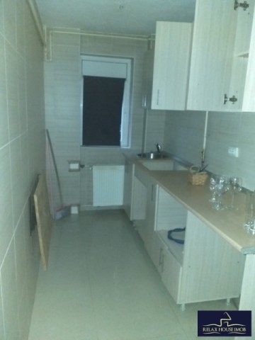 vanzare-apartament-3-camere-confort-2-semidecomandat-la-cheie-in-ploiesti-zona-vest-baraolt-9